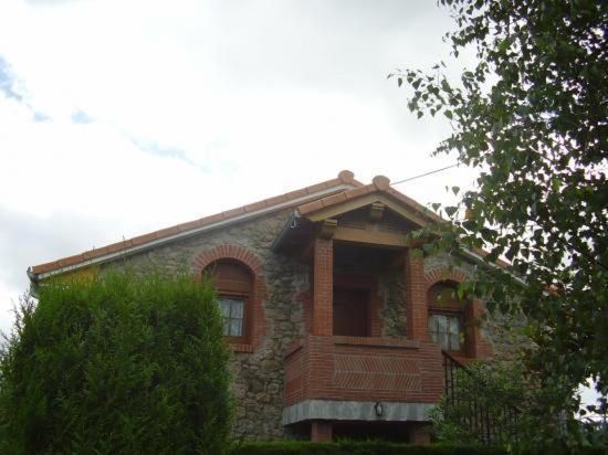 El Magnolio Santillana del Mar Exterior foto